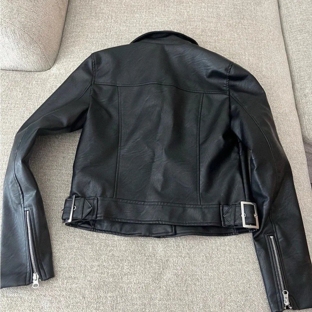 Women's Black faux LeatherJacket - love tree - Picture 4 of 5